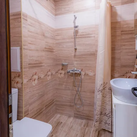 Center Retreat, Near Aubg Free Parking *