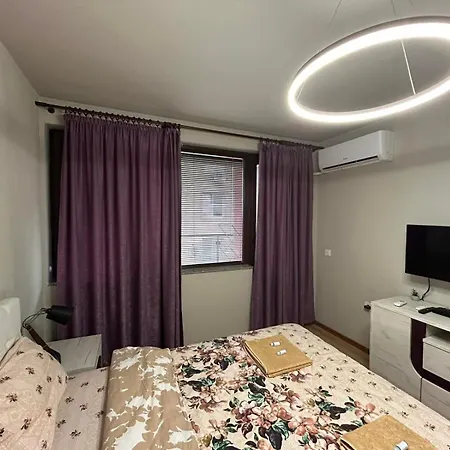 Center Retreat, Near Aubg Free Parking *
